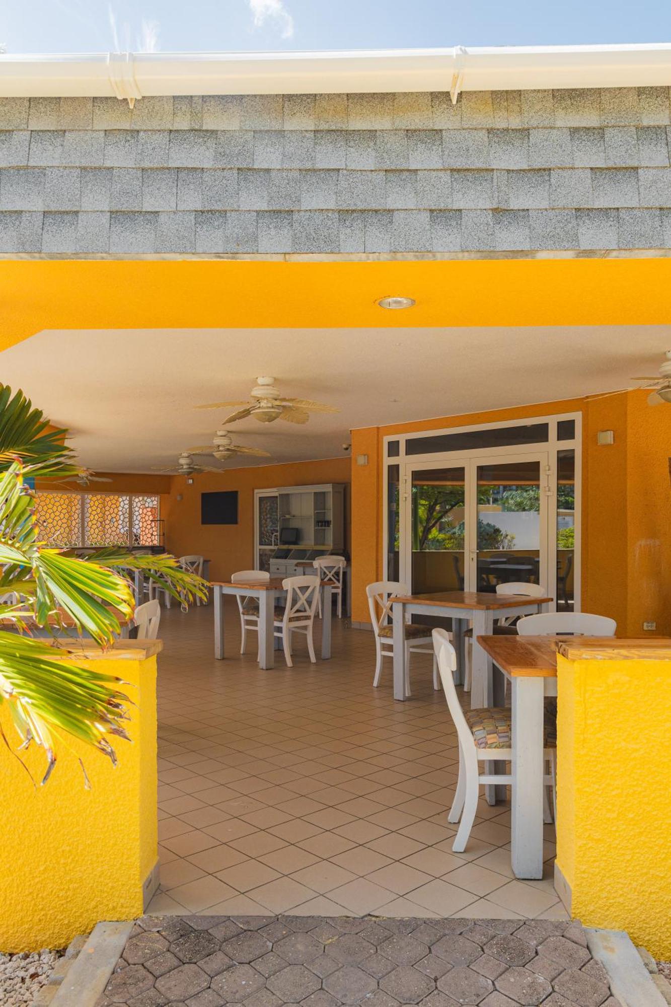 Mvc Eagle Beach Palm Beach Bagian luar foto